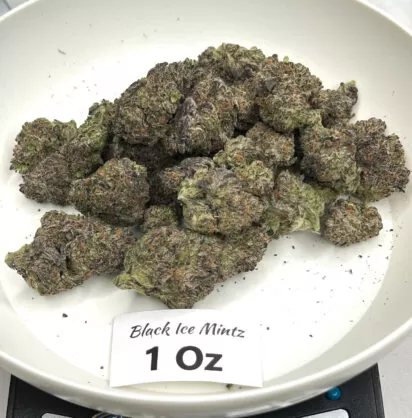 Black-ice-mints-1-oz